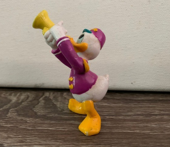Vintage Disney Donald Duck Band Horn Player PVC 2.5″ Figure