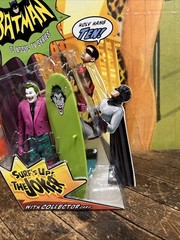 BATMAN 1966 CLASSIC TV SERIES SURFS UP JOKER FIGURE MOVIE RETRO DC COMICS NECA