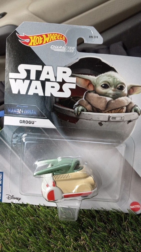 star wars grogu baby Yoda hot wheels NEW