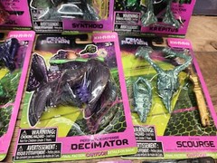 Final Faction Action Figures Large Kharn Force 12 PC Sealed
