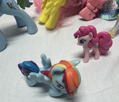 My Little Pony lot of ponies various sizes color syles