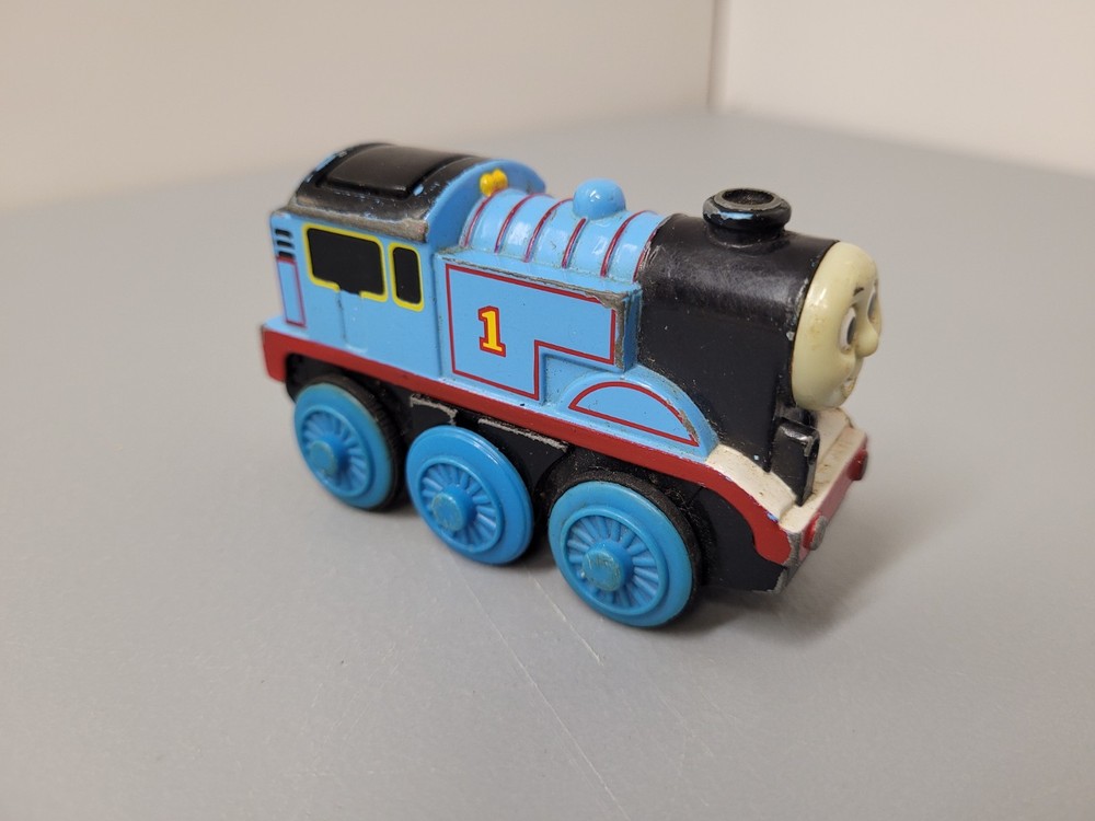 2002 Thomas And Friends Wooden Railway Battery Operated Dke Cast Thomas Untested