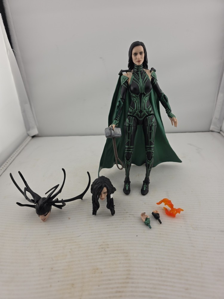 Marvel Legends Thor Ragnarok Hela 6″ Figure Missing Sword