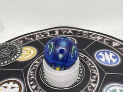 Bakugan Battle Brawlers B2 Aquos Translucent Ultra Dragonoid Japan Import VHTF