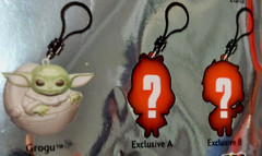 DISNEY 100 FIGURAL 3D BAG CLIP Series 1 Factory Sealed walgreens Exclusive NEW!