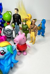 Toy Box Action Figure Vehicle Lot Disney PJ Mask Finding Nemo 28pc Mixed Lot # 3