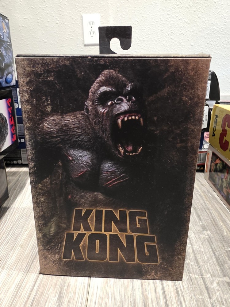 NECA Ultimate Classic King Kong 7″ Action Figure + Interchangeable Heads & Hands