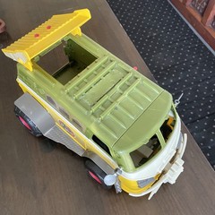 TMNT Party Wagon Pulverizing Pavement Pounder 2014 Playmates 94423