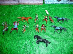 SAMURAI PLASTOY JAPANESE WARRIORS DEAL PLUS PLASTIC FIGURES