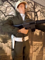 U.S. AIR FORCE AIR POLICE OFFICER RARE EARLY COTSWOLD ISSUE ELITE BRIGADE