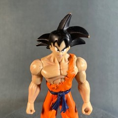 Dragon Ball Z Battle Damaged Barefoot Goku Action Figure 2003 Jakks Pacific DBZ