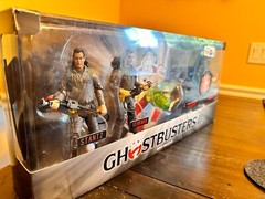 Ghostbusters II Adult Collector Toys R Us with Slimer Christmas Ed. 2010 NIB