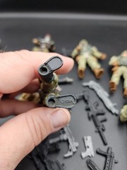 Chap Mei Army Men Lot Of 8 Plus Guns Backpacks