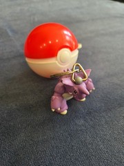 Vintage 1999 Burger King Pokemon Nidoking Keychain Figure W Pokeball