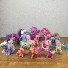 My Little Pony Figure Lot Of 15 Ponies Various Sizes Hasbro