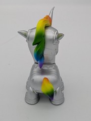 Kidrobot Adult Swim Series 2 Robot Unicorn Attack 3″ Mini Vinyl Figure Chase