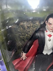 Diamond Universal Studios Monsters Select DRACULA Action Figure * NEW