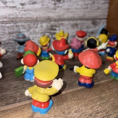 Vintage 1981 Mego Corp Clown Around PVC Figures 2″ Bundle Lot Of 25 w/ 10 Cards