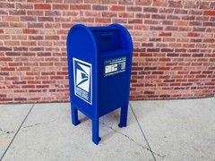 Mail Box Model Prop Blue 1/10 Scale Action Figure Diorama Dollhouse Accessory