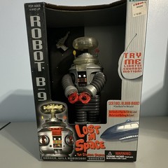 Trendmasters Lost in Space Classic Series Robot B-9 Lights Sound Motorized