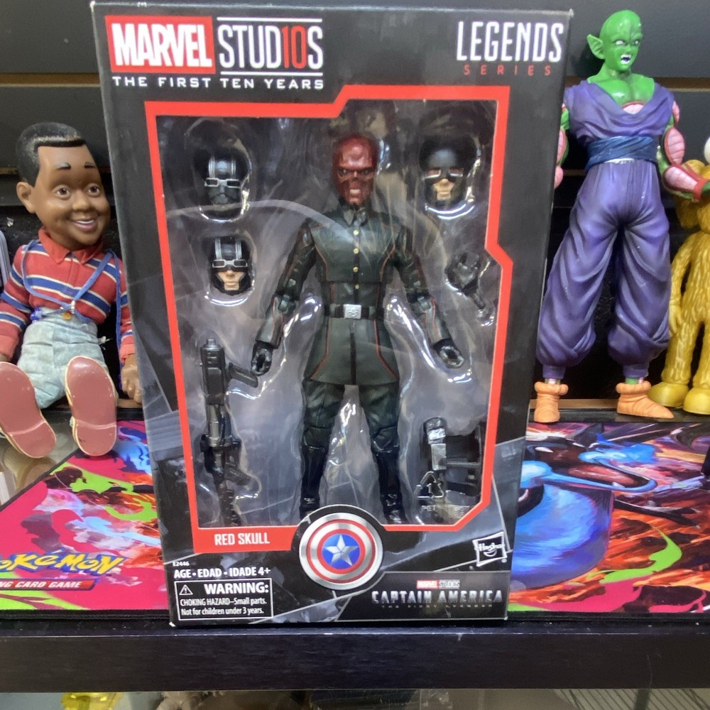 Marvel Legends First Ten Years Captain America Red Skull Boxed w/ Gun