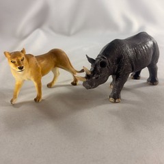 Lot of 7 Toy Animal Figures tiger lion leopard rhino dog terra brooklyn lollipop