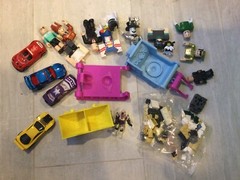 Random Trains Hot Wheels Roblox Toys Action Figures Vintage Lot