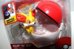 NEW Pokemon Fennenin Fox Battle Figure Clip N Go Poke Ball 2023 NIB