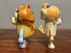 NEW Set 2 Bluey Aunt Frisky Uncle Rad LOT Figure Toy Dog Heeler Extended Family