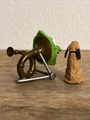 Max W/ Grinch Trumpet How Grinch Stole Christmas 3.2”Figure Playmates Pvc Toy