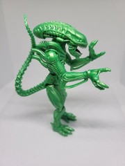Alien Warrior ‘ Green ‘ Xenorph 2019 Century Fox Collection Action Figure
