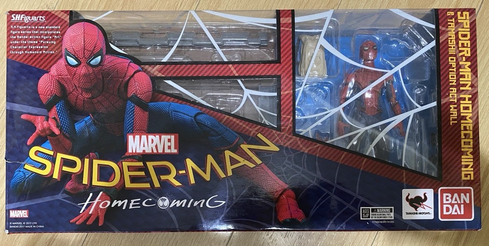 SH Figuarts Spider-Man Homecoming Action Figure w Tamashii Option Act Wall