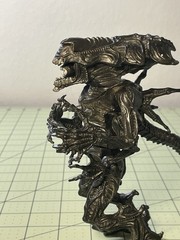 Vintage 1992 Kenner ALIENS Queen Alien Deluxe Xenomorph Action Figure 6″