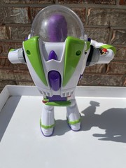 Disney Pixar Toy Story Talking Buzz Lightyear Action Figure 12” Wings. Works