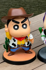 Crayon Shin-chan Cowboy Style Figure Desktop Ornament Collection Toy
