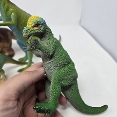 8 Vintage Dinosaur Mixed Figure Lot Multiple Sizes Species Colors Toy Plastic