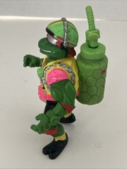 Vintage TMNT Sewer Spitting Cycling Raph Teenage Mutant Ninja Turtles Figure