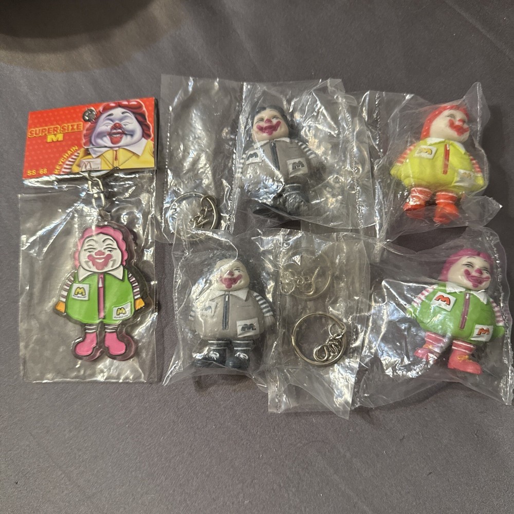 Ron English MC Supersized Mini Figure Keychain Secret Base Toy Tokyo