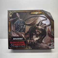 HASBRO DUNGEONS & DRAGONS GOLDEN ARCHIVE DISPLACER BEAST 6″ ACTION FIGURE