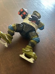 Leonardo THL Hockey Player TEENAGE MUTANT NINJA TURTLES No Accessories 1991!