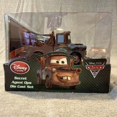 Cars 2 Disney Store SECRET AGENT OPS DIE CAST SET HTF