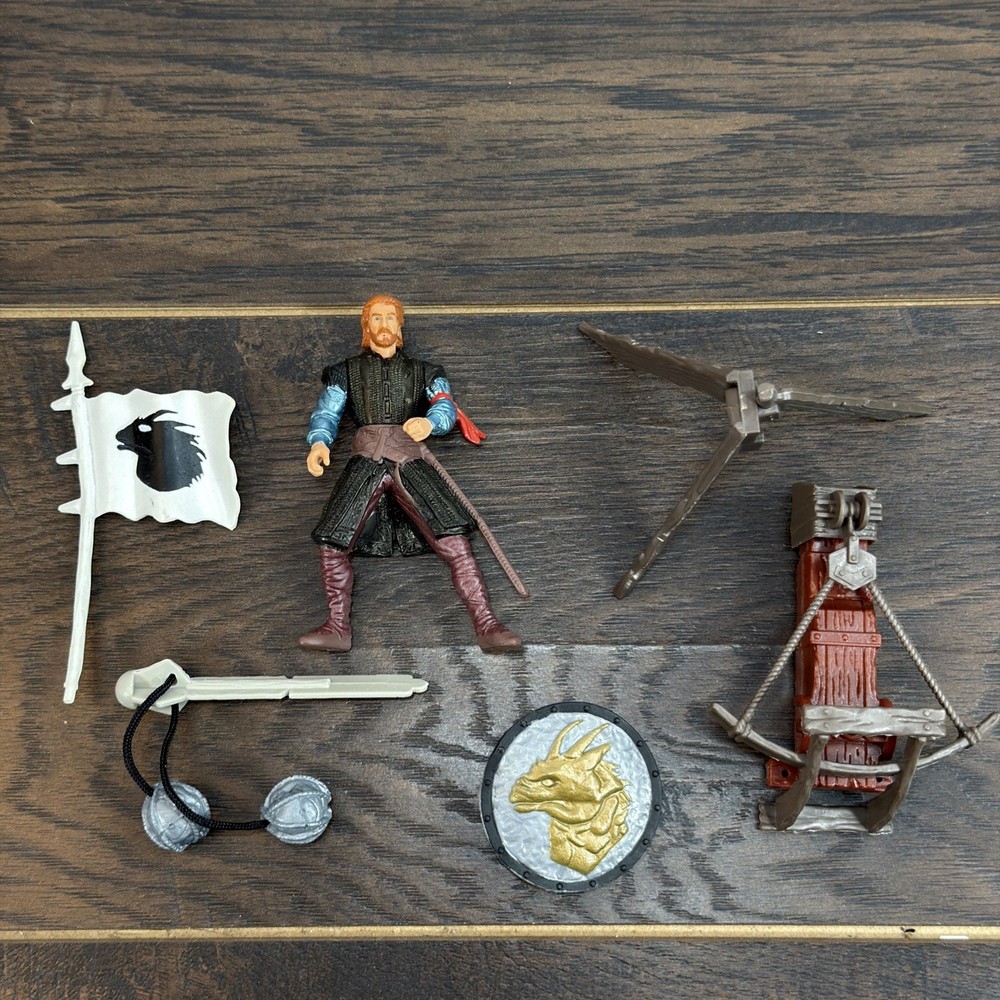 Kenner DragonHeart Bowen with Battering Bola Tripod Action Figure 1995
