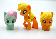 My Litte Ponies Figure Lot MLP 2010’s Applejack Rainbow Dash Princess Cadance
