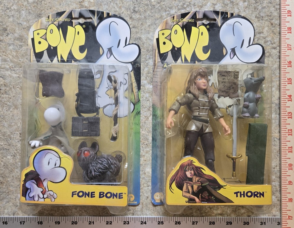 Bone Action Figures NISP – Fone Bone and Thorn
