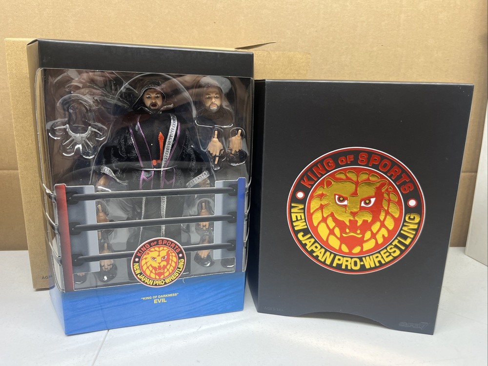 SUPER 7 NJPW Series 2 King Of Darkness Evil Wrestling Figure NIB ultimates