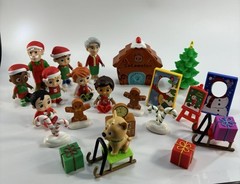 Cocomelon Christmas Advent Family Play Set Figures Holiday Play 24 Pc Complete