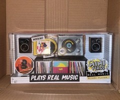 MGA’s Miniverse Real Music Record Player Mini Collectibles Mini Playable Record