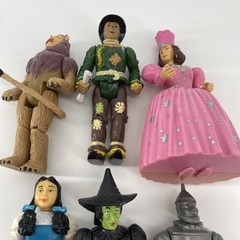 Vintage Wizard of Oz Action Figures Set 1988 MGM/UA Turner Dorothy Scarecrow