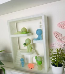 Smiski House Glow in the Dark Display | Mini Figure Room Shelf | Bonus Glow Pet