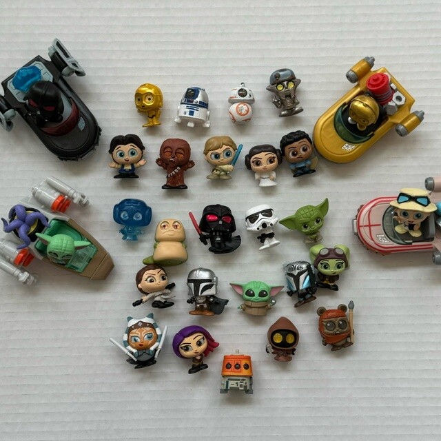 Disney Doorables Star Wars Series 1 & Galactic Cruisers Buy 5=Gift FLAT Shipping